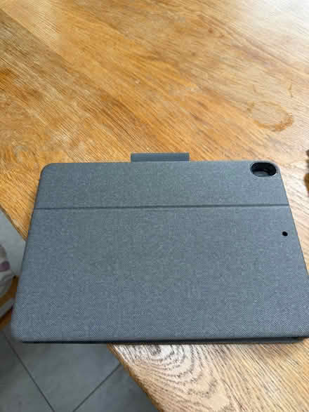Photo of free Key board/cover ipad air 3 only (East Sheen) #2