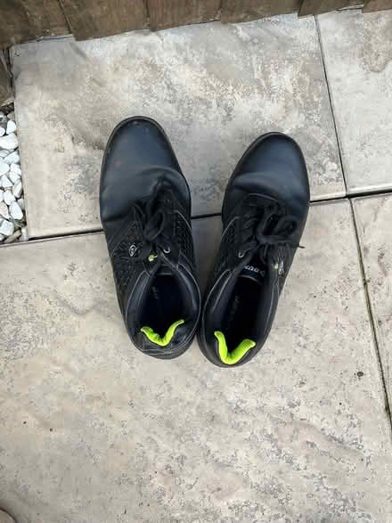 Photo of free Dunlop golf shoes (NG2 Near Colwick) #1