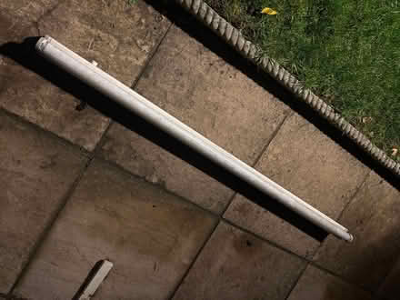 Photo of free Fluorescent light (Peachcroft OX14) #1