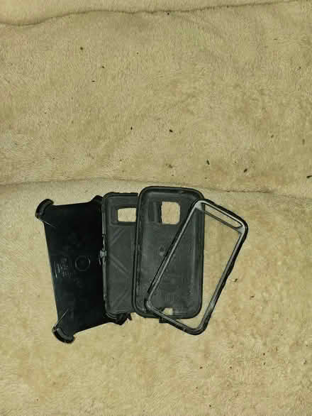 Photo of free Otterbox phone case (Apple Valley) #1