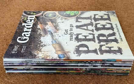 Photo of free RHS gardening magazines (Near Evercreech BA4) #2