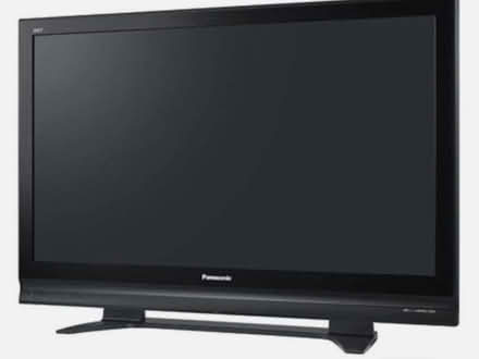 Photo of free Panasonic Viera Plasma TV (nr32 high Street) #1