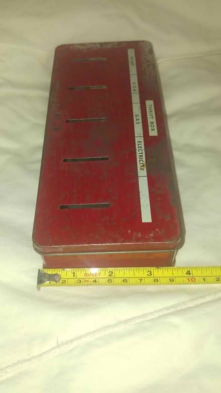 Photo of free WW2 era? Thrift box (Dunkeswell nr Honiton) #2