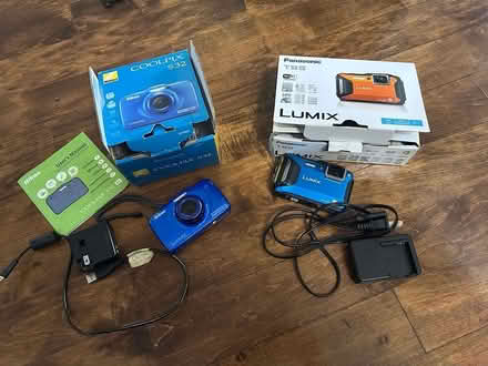 Photo of free Waterproof digital cameras (Downtown Ottawa - canal/Elgin) #1