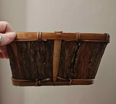 Photo of free Small basket (Primos) #1