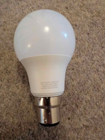 Photo of free 6 LED lightbulbs (Lee Green, SE13) #3