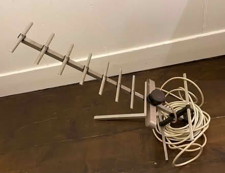 Photo of free Old fashioned TV ariel (Hemel Hempstead, HP1) #1