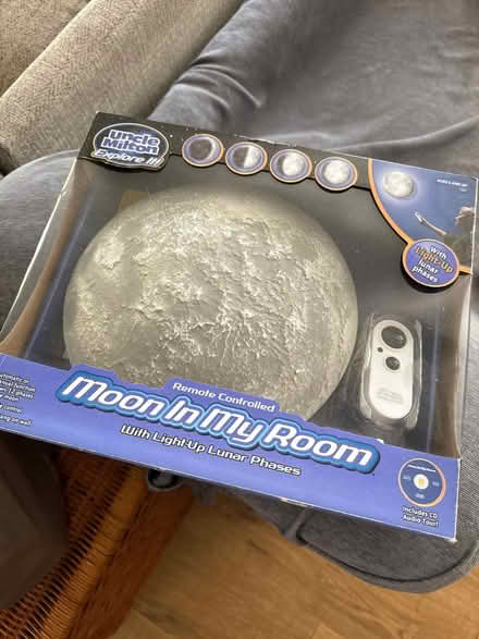 Photo of free Kids Moon Light (Staines-upon-Thames TW18) #1