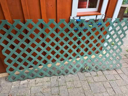 Photo of free Plastic fencing (Metuchen NJ) #1