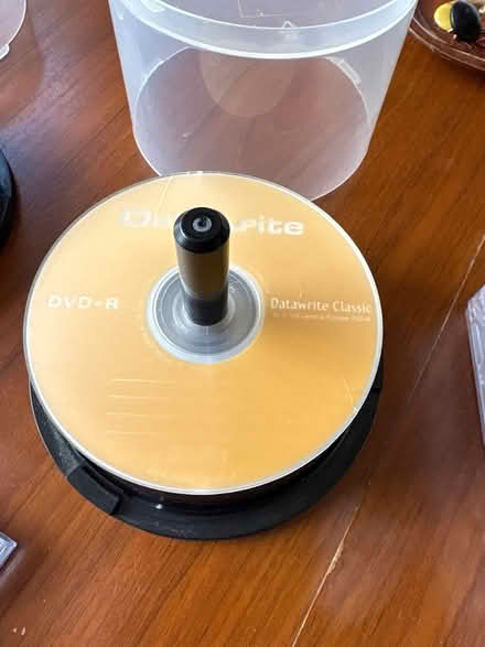 Photo of free Blank CDs and CD-RW (Bordon) #1