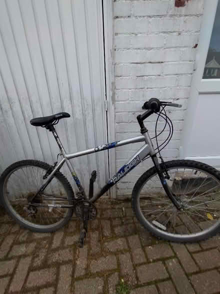 Photo of free Mens and womens adult mountain bikes (Ecclesall S11) #1