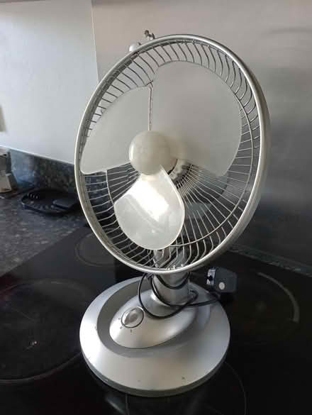Photo of free Working fan no lid (Celestial house E14) #2