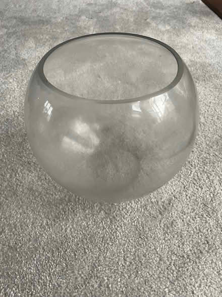 Photo of free Goldfish bowl style vase (Longwick HP27) #1