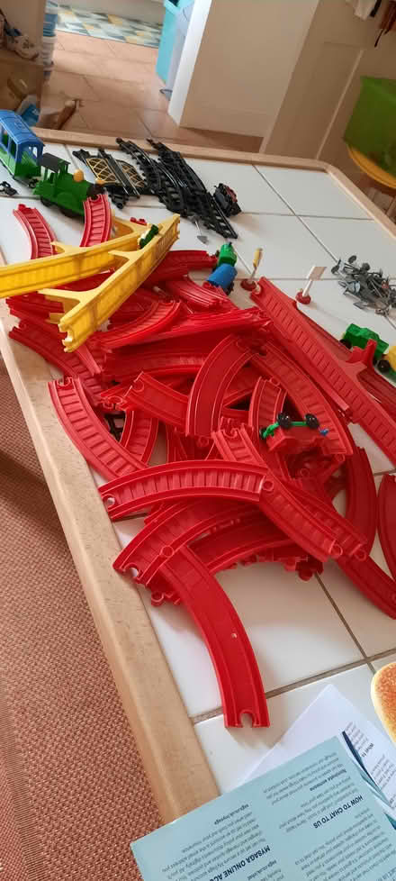 Photo of free Train tracks (Wallington SM6) #4