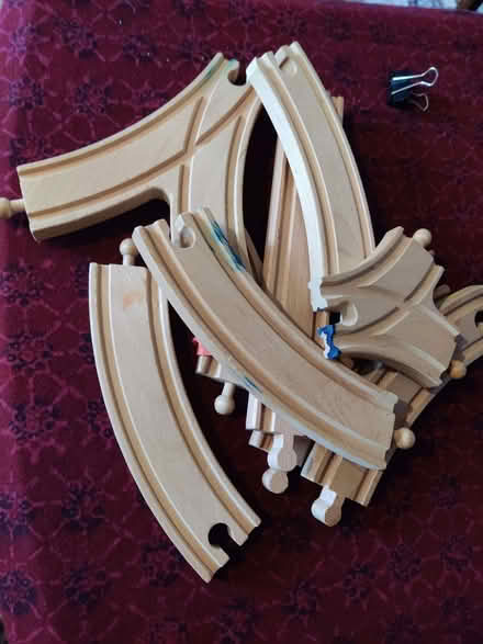 Photo of free Wooden railway tracks (Greaves LA1) #1