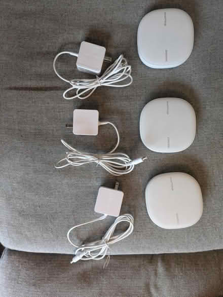 Photo of free Mesh Routers (Beacon Hill) #1