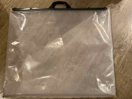 Photo of free A2 art portfolio (Twickenham Green) #1