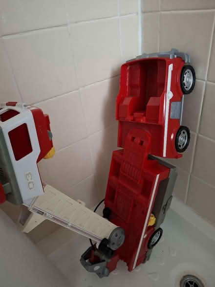 Photo of free Large fire truck (Essington WV11) #1