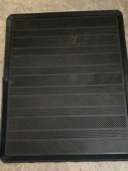 Photo of free suv cargo mat (Monrovia - off Bartholows Road) #1