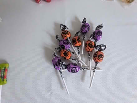 Photo of free Lollies & chocolates (New Barnet EN5) #4