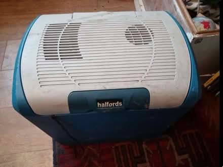 Photo of free Halfords travel fridge (Hillfields CV6) #1