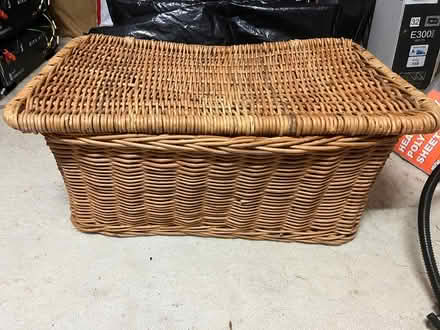 Photo of free Wicker hamper (Desford, Leicester LE9) #1