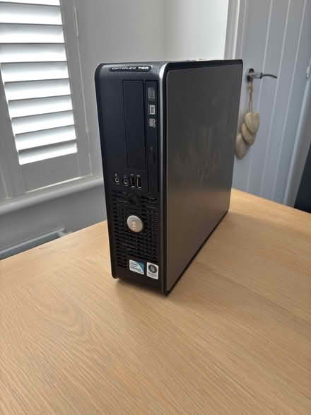 Photo of free Dell Optiplex 780 SFF PC - Windows 10 (Maldon Wick CM9) #1