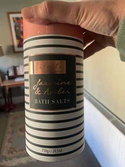 Photo of free Jasmin & amber bath salts (Nether Edge S7) #1