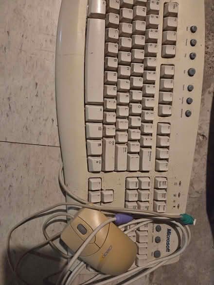 Photo of free Peripherals gor Pentium 2 (Wellington village) #3