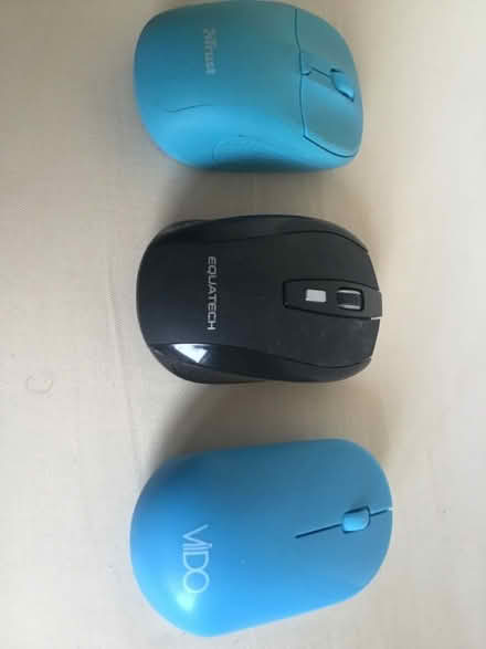 Photo of free Wireless Mouse x 3 (Riverdene RG21) #1