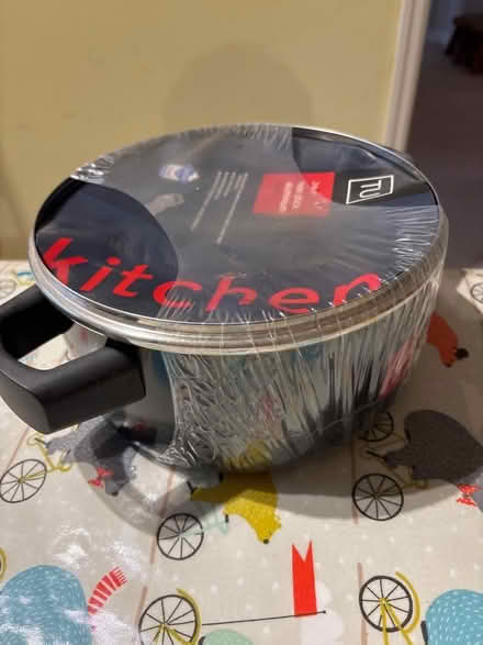 Photo of free New Non Stick Stock Pot (Cheshire West and Chester CW9) #1