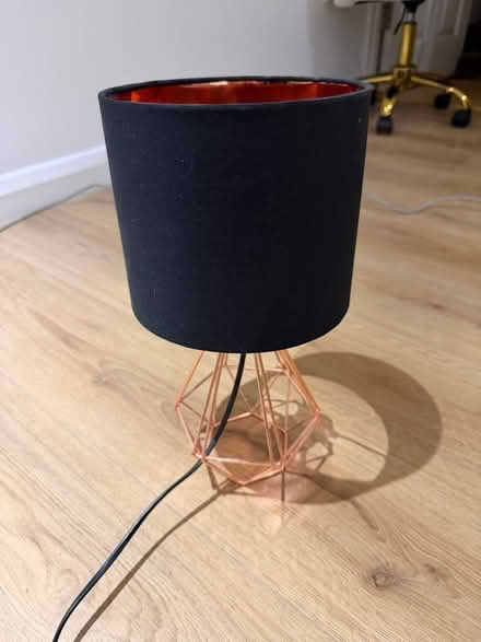 Photo of free Light (Fulham, SW6) #3