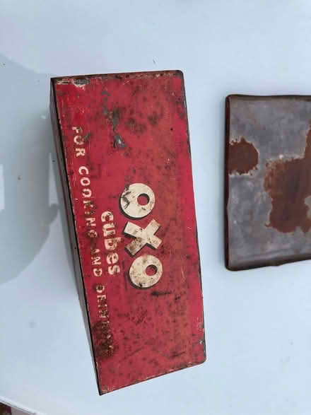 Photo of free Vintage OXO Tin (Shelton Lock DE73) #3