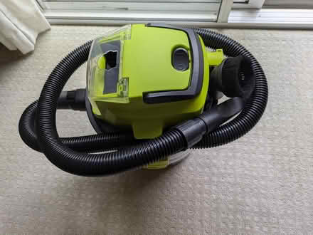 Photo of free SunJoe 5 gal battery "shop vac" (San Jose) #2