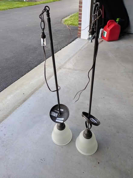 Photo of free Light fixtures (Yardley) #2