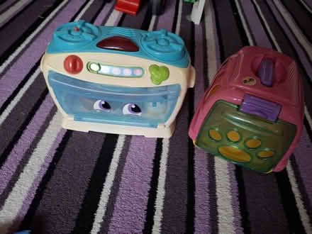 Photo of free Toy oven and teddy carry case (Essington WV11) #1