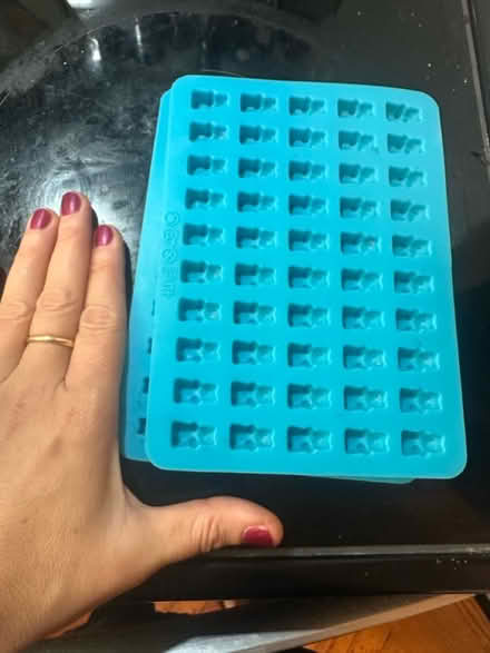 Photo of free gummi molds (Adams Morgan) #1