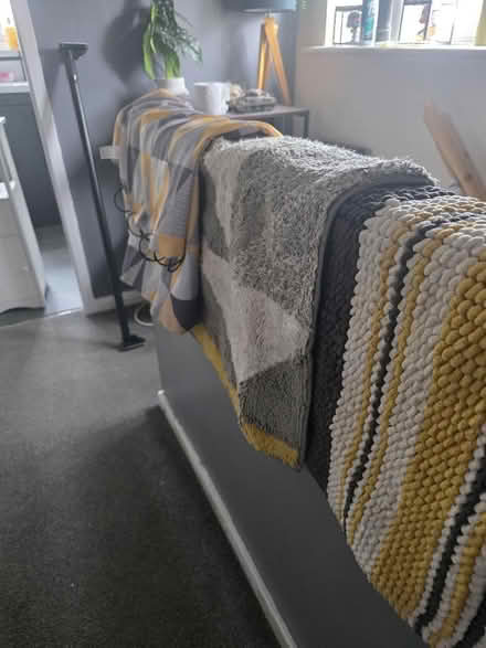 Photo of free Bathroom goods (St. Georges TF2) #3