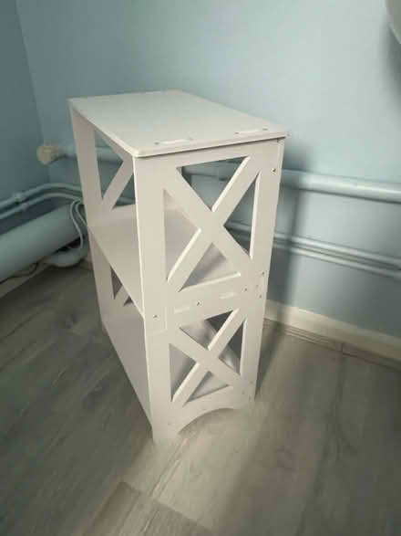 Photo of free White end table (Stevenage SG2) #2