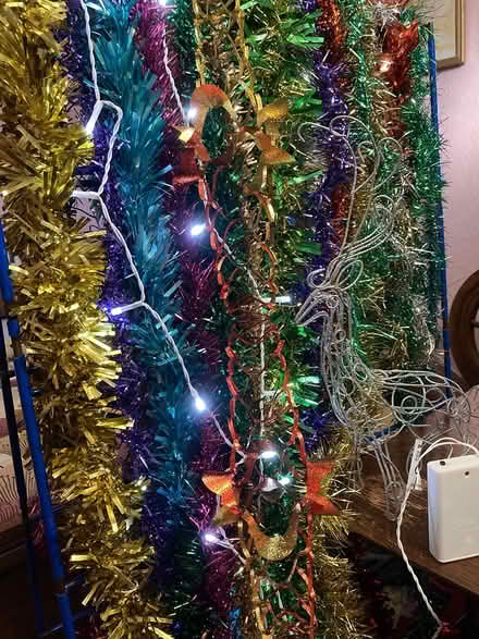 Photo of free Xmas decorations (WR14 Link Top) #1