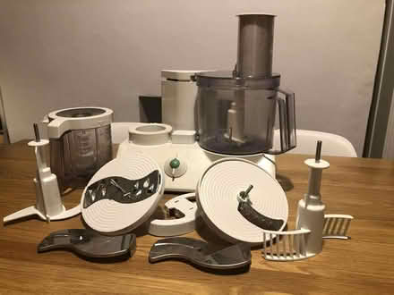 Photo of free Braun food processor and liquidiser (Wells BA5) #3