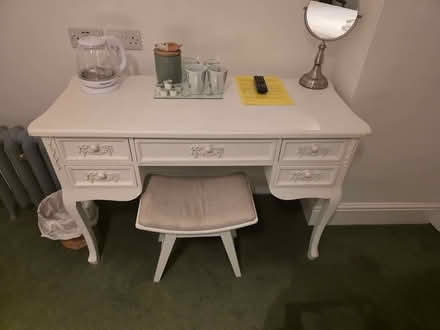 Photo of free White dressing table desk used (Harrogate HG1) #1