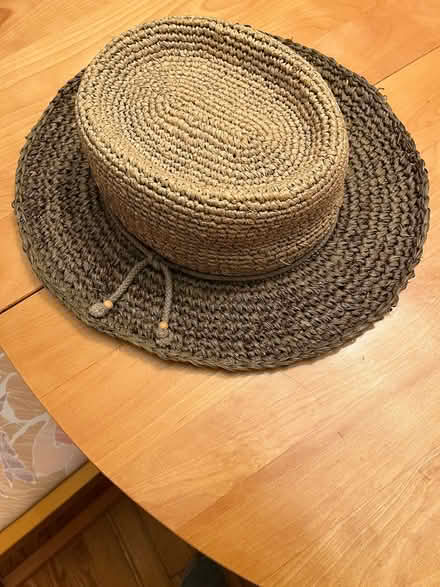 Photo of free Tommy Bahama shade hat (Hintonburg) #1