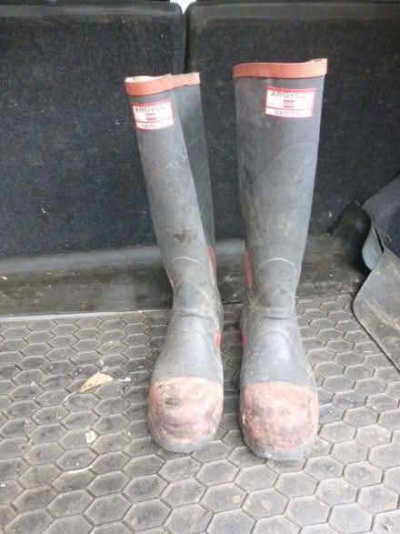 Photo of free toetector wellies large (Coventry CV1) #1