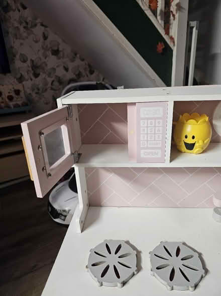 Photo of free Toddler/ kids kitchen (Heanor DE75) #1