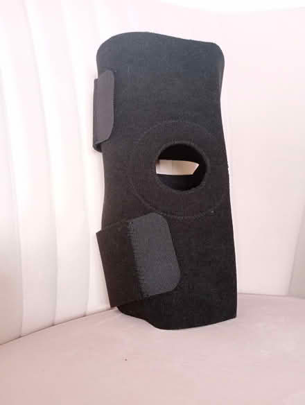 Photo of free One Size Knee Support (Bordesley, Redditch B97) #2