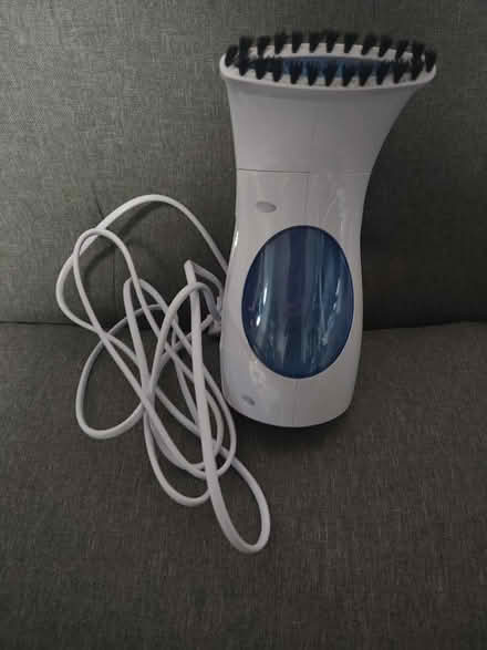 Photo of free Clothes steamer (CB4) #3