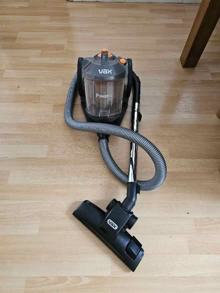 Photo of free VAX vacuum cleaner (Dorridge B93) #1