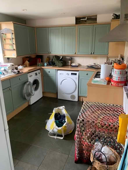 Photo of free Kitchen cupboard doors and units (Kidlington OX5) #1