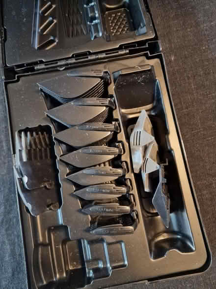 Photo of free Babyliss hair clipper combs & box (Ilford IG1) #3